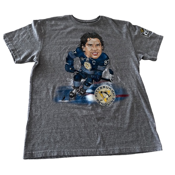 Reebok Winter Classic 2011 Sydney Crosby Size M Graphic TShirt - Picture 1 of 9